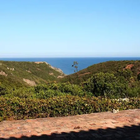 Casa Do Vale Dos Homens Rogil