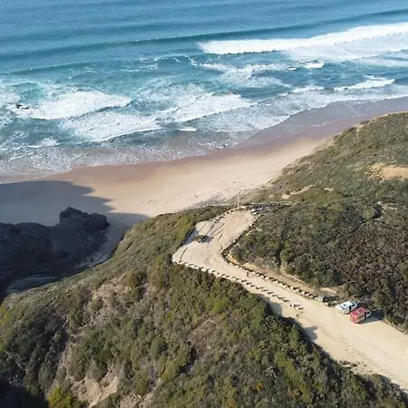 Casa Do Vale Dos Homens * Rogil