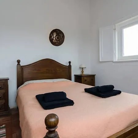Holiday home Casa Do Vale Dos Homens Rogil