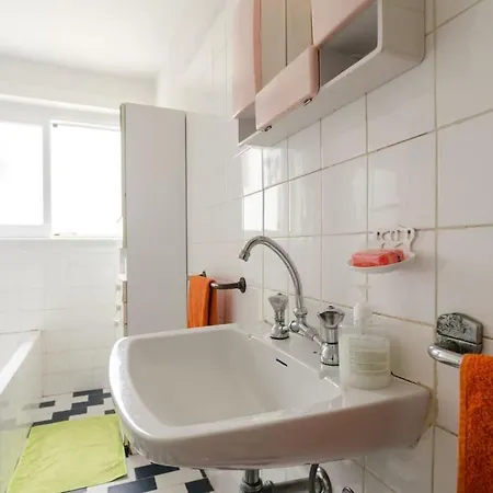 Casa Do Vale Dos Homens Holiday home *