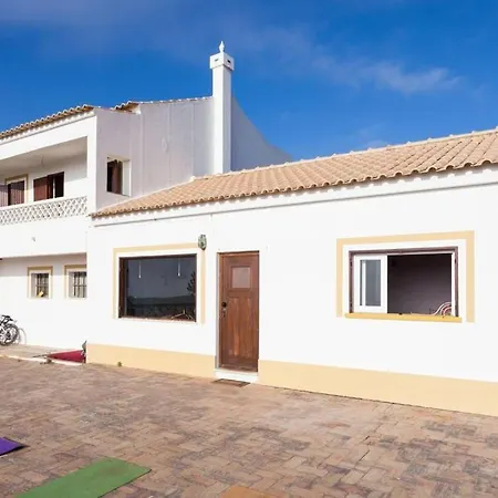 Casa Do Vale Dos Homens Ferienhaus