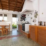 Casa Do Vale Dos Homens * Rogil